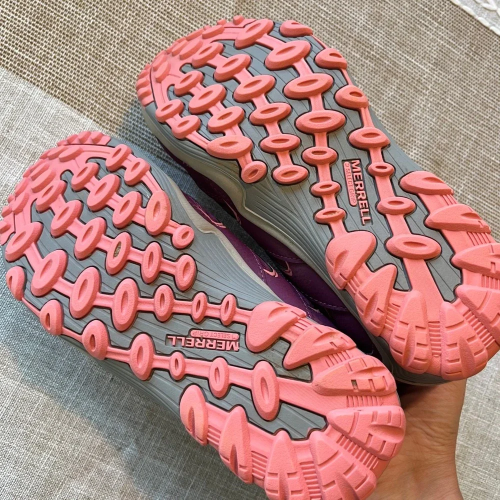 Merrell Kids Waterproof Hiking Boots Purple Pink MK159720 Size 4.5M